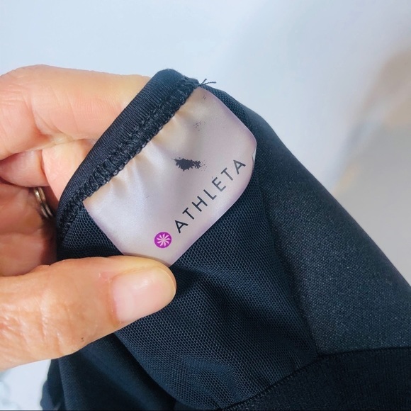 Athleta Black Workout Tank Top Shelf Bra Racerback - Picture 8 of 10